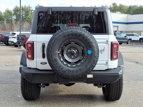 New 2025 Ford Bronco Badlands image 6