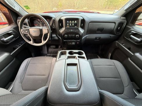 Used 2019 Chevrolet Silverado 1500 Custom Trail Boss image 23