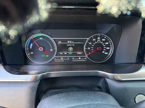 Used 2023 Kia Sorento EX image 26