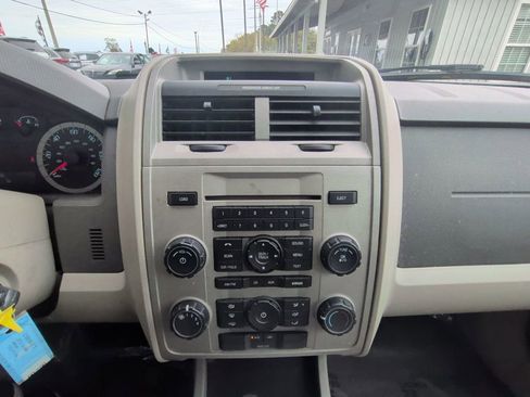 Used 2012 Ford Escape XLT image 17