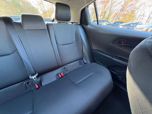 Used 2025 Toyota Prius LE image 33