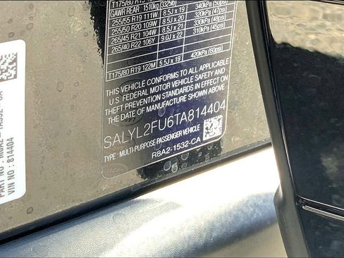 New 2026 Land Rover Range Rover Velar Dynamic SE image 14