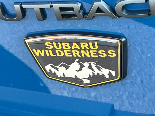 Used 2025 Subaru Outback Wilderness AWD/4WD image 2