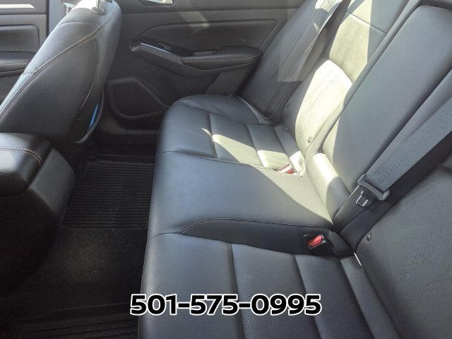 Used 2024 Nissan Altima 2.5 SR w/ SR Premium Package FWD image 10