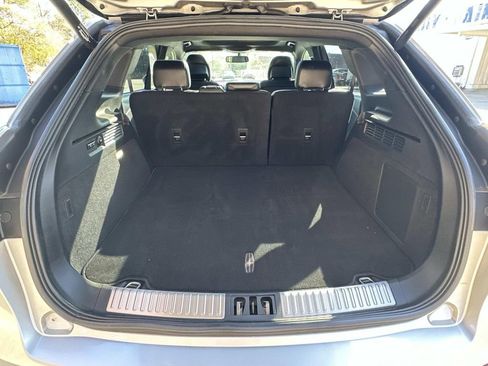 Used 2017 Lincoln MKX Select w/ Select Plus Package image 18