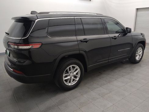 Used 2021 Jeep Grand Cherokee L Laredo w/ Luxury Tech Group I AWD/4WD image 10