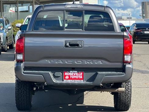 Certified 2022 Toyota Tacoma SR image 8