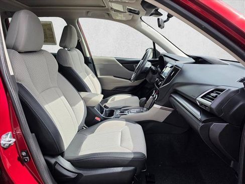 Used 2023 Subaru Forester Premium AWD/4WD image 10