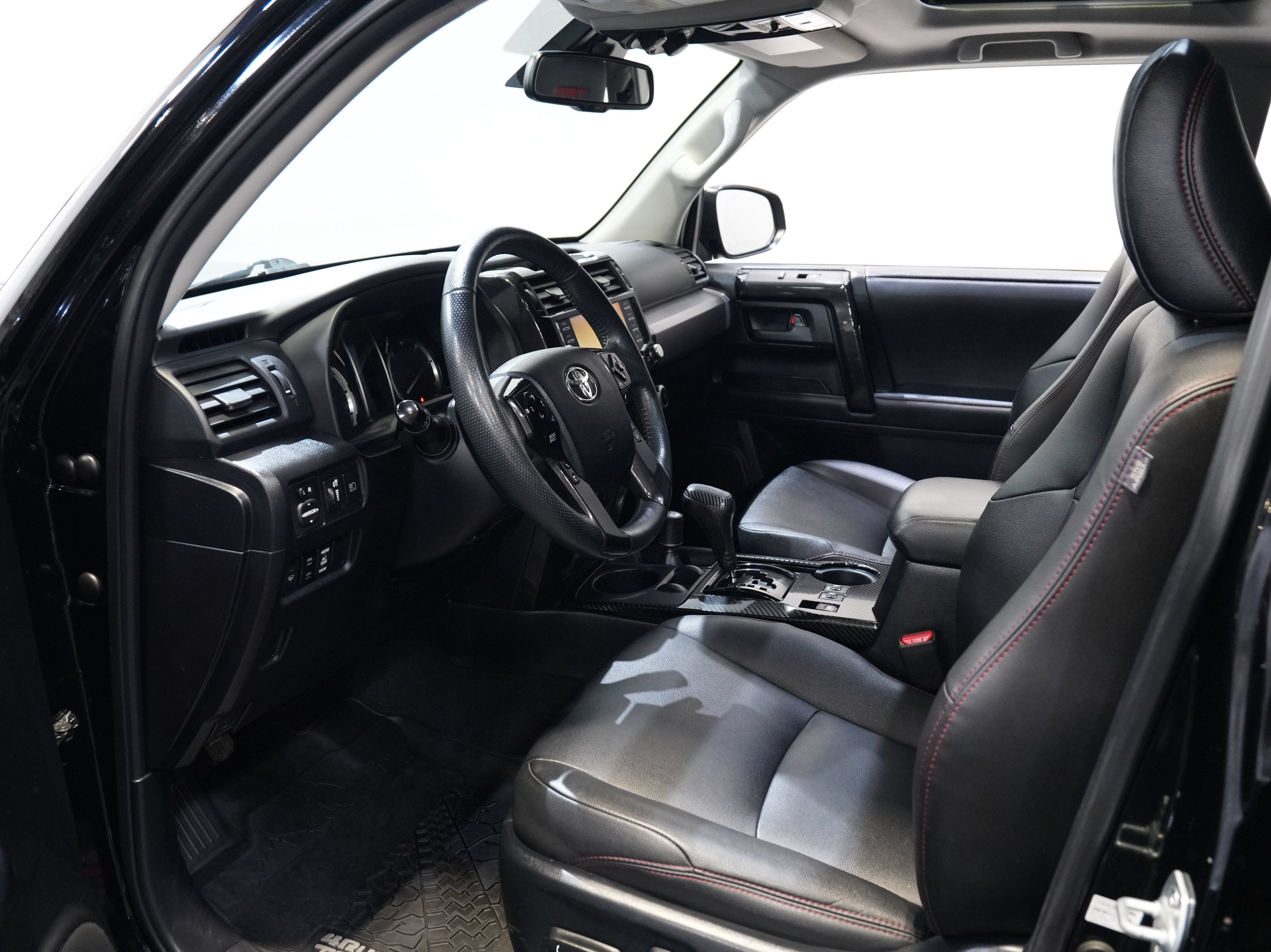 Used 2020 Toyota 4Runner TRD Pro AWD/4WD image 30