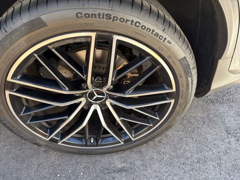 Used 2022 Mercedes-Benz GLC 43 AMG 4MATIC image 5