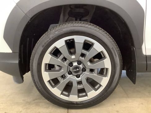Used 2025 Honda Passport EX-L image 23