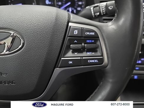 Used 2017 Hyundai Elantra SE w/ SE A/T Tech Package 03 FWD image 23