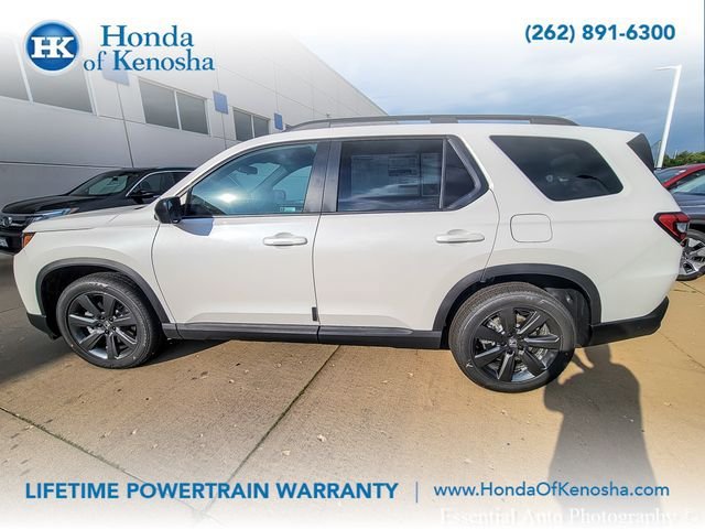 New 2026 Honda Pilot Sport image 8