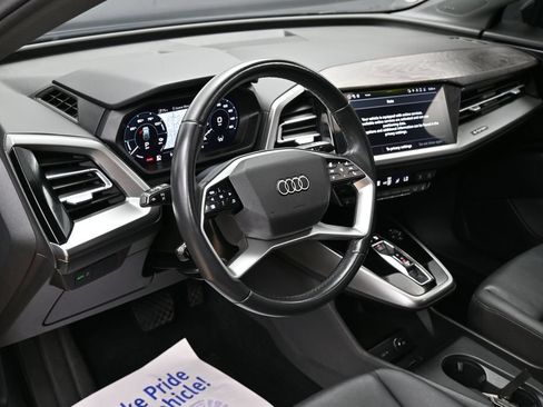 Used 2023 Audi Q4 e-tron Premium Plus AWD/4WD image 19