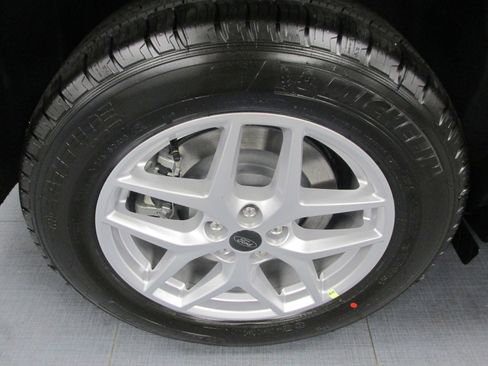 New 2024 Ford Edge SEL w/ Convenience Package image 15