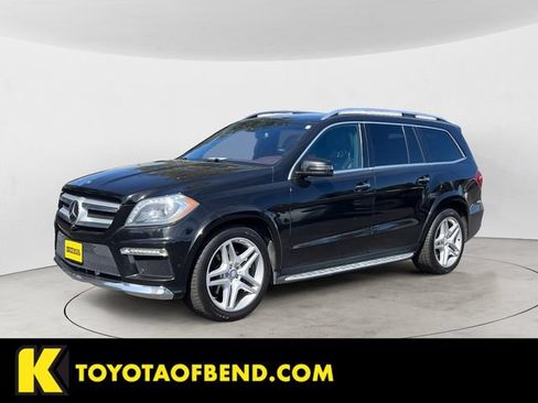 Used 2016 Mercedes-Benz GL 550 4MATIC image 1
