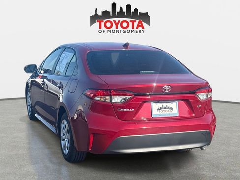 Used 2024 Toyota Corolla LE image 5