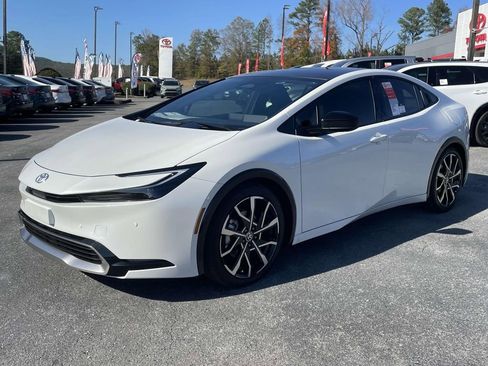 New 2026 Toyota Prius Plug-In Hybrid w/ Limited Premium Package FWD image 4