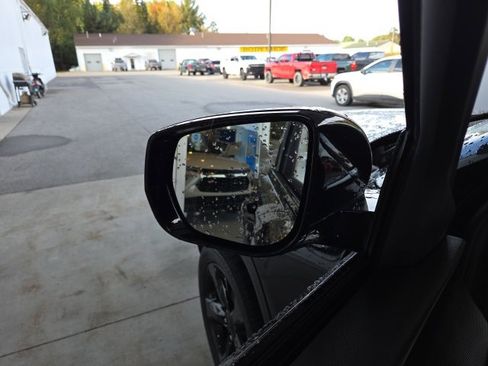 Used 2023 Jeep Grand Cherokee Altitude image 92