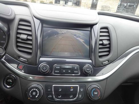 Used 2018 Chevrolet Impala LS image 17