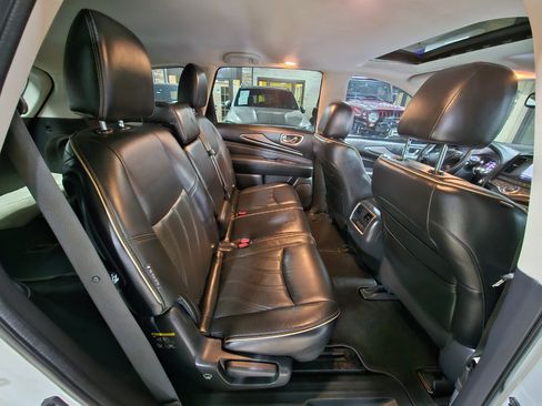 Used 2018 INFINITI QX60 Luxe w/ Premium Plus Package image 16