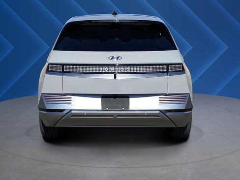 Certified 2023 Hyundai Ioniq 5 Limited RWD image 4