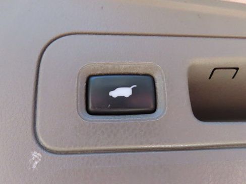 Used 2009 Acura MDX w/ Technology & Entertainment AWD/4WD image 11