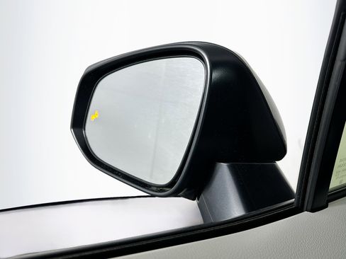 Used 2025 Toyota RAV4 XLE image 16