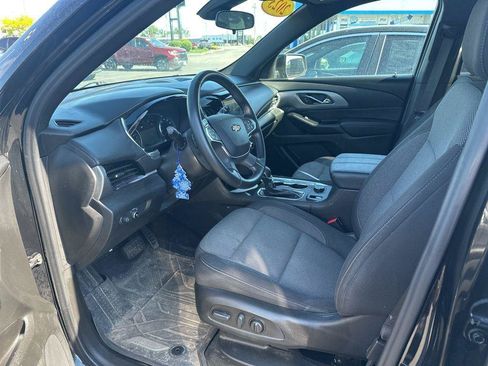 Used 2023 Chevrolet Traverse LT w/ LPO, Floor Liner Package AWD/4WD image 7