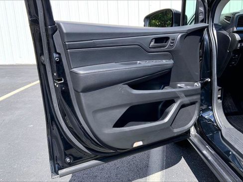 Used 2025 Honda Odyssey EX-L image 22