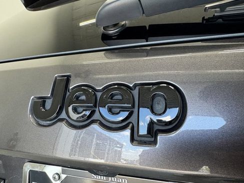 Used 2019 Jeep Grand Cherokee Altitude RWD image 47