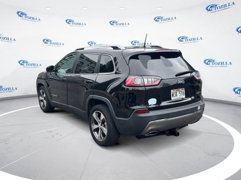 Used 2019 Jeep Cherokee Limited image 3