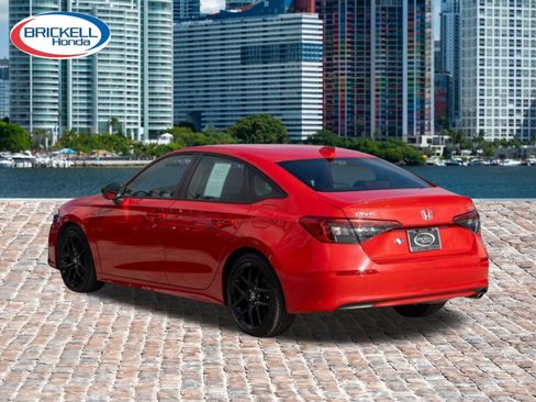 Used 2023 Honda Civic Sport image 8