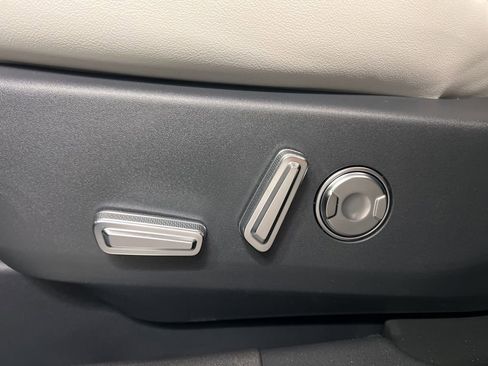 New 2026 Lincoln Nautilus Reserve image 30