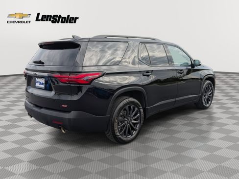 Used 2023 Chevrolet Traverse RS image 5