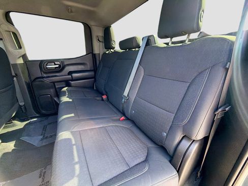 Used 2020 Chevrolet Silverado 1500 LT image 20