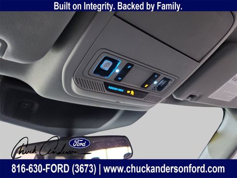 Used 2021 Ford Explorer XLT image 35