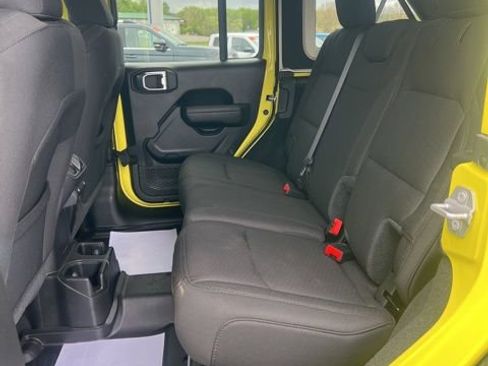 Used 2022 Jeep Wrangler Unlimited Sport AWD/4WD image 14