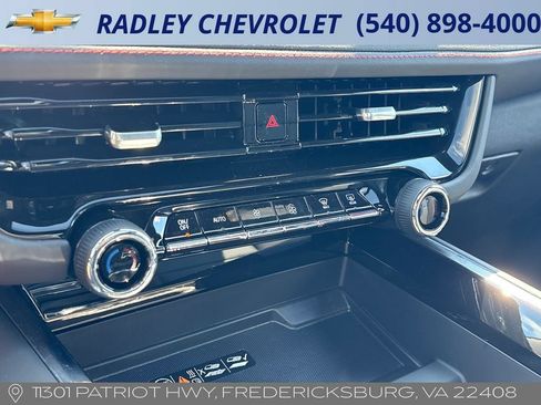 Used 2026 Chevrolet Tahoe RST w/ Advanced Technology Package AWD/4WD image 12