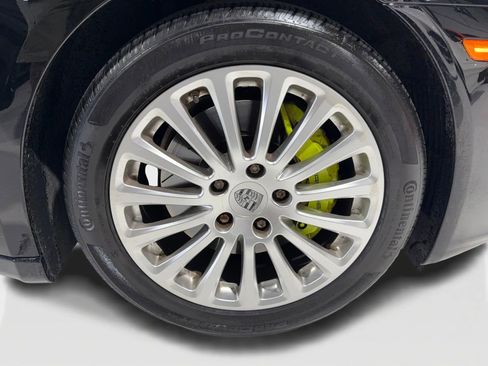 Used 2014 Porsche Panamera S image 41