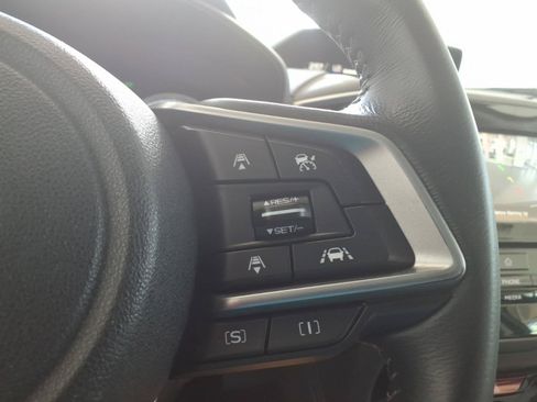 Used 2019 Subaru Forester Premium AWD/4WD image 29