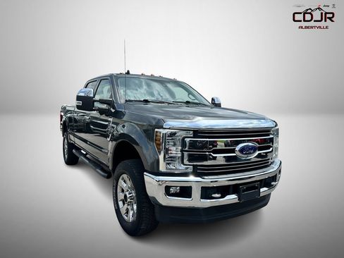 Used 2019 Ford F250 Lariat w/ Lariat Ultimate Package AWD/4WD image 1