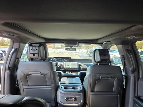 New 2026 Ford Expedition Max Platinum w/ Stealth Appearance Package image 12