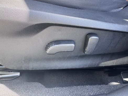 Used 2019 Subaru Crosstrek 2.0i Limited w/ Moonroof Package image 25