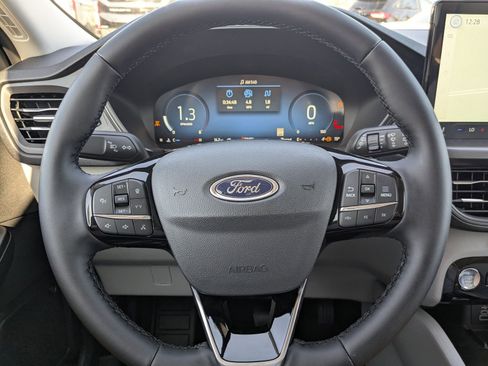 New 2026 Ford Escape Active w/ Active Premium Tech Pack image 31