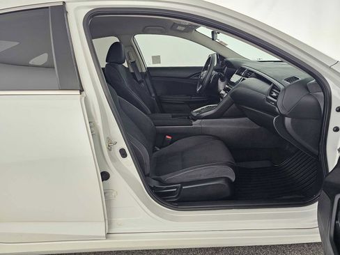 Used 2019 Honda Insight EX image 10