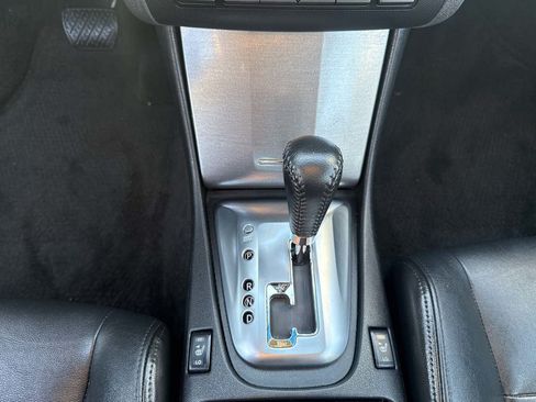 Used 2011 Nissan Altima 2.5 SL w/ 2.5SL Pkg FWD image 38