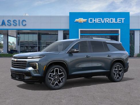 New 2026 Chevrolet Traverse High Country w/ LPO, Floor Liner Package image 2