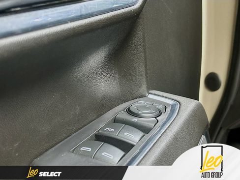 Used 2023 Chevrolet Silverado 1500 LT Trail Boss image 18