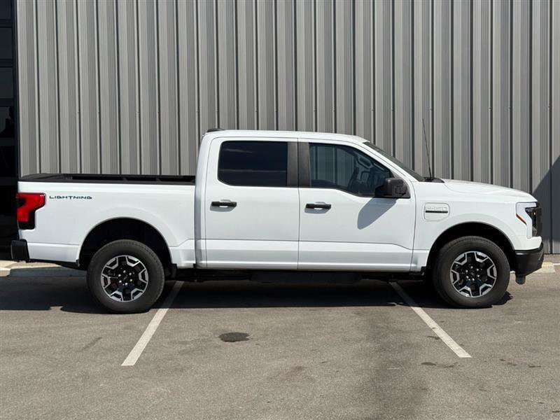 Used 2023 Ford F150 Lightning Pro AWD/4WD image 4